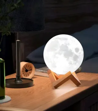 Figura lámpara luna. NUEVA