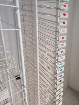 2 Expositores de Cartulina - Metálicos