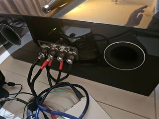 B&W HTM82 D4 - Altavoz central negro