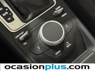 Audi Q2 design 35 TFSI 110 kW (150 CV) S tronic