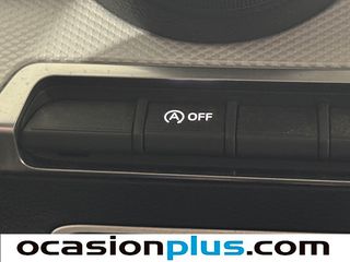 Audi Q2 design 35 TFSI 110 kW (150 CV) S tronic