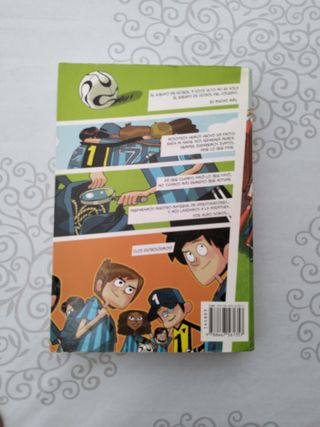 Los Futbolísimos 1: El misterio de los árbitros...