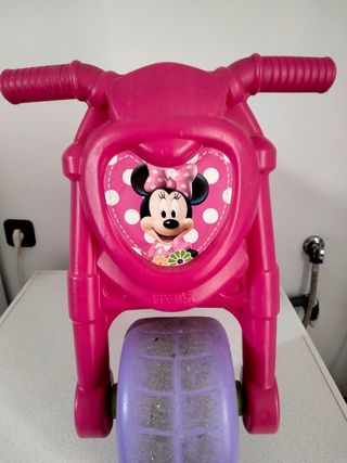 Correpasillos Minnie Mouse