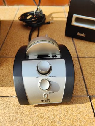 Altavoces 2.1 Hercules