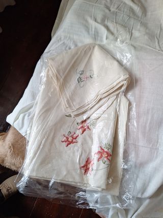 Mantel y servilletas lino beige