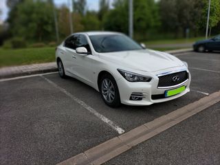 Infiniti Q50 2016