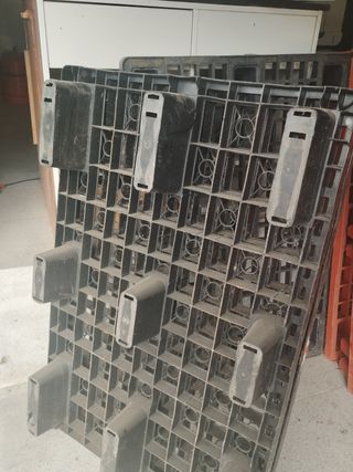 Palets plástico: 8 unid.