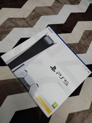 PS 5 Dualx2, juegos, caja y Pulse 3D y PS+