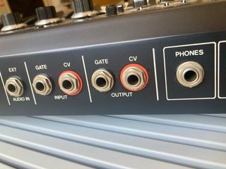 Roland SH-2 inmaculado, ideal coleccionistas