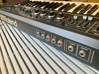 Roland SH-2 inmaculado, ideal coleccionistas