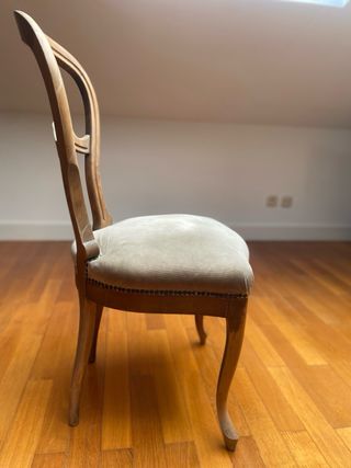 Silla madera estilo clásico