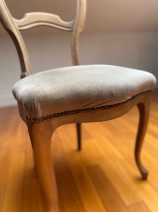 Silla madera estilo clásico