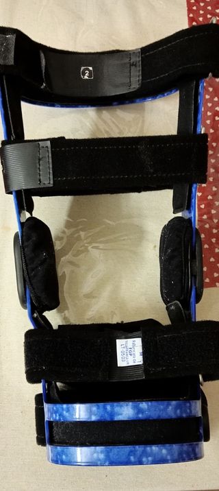 Rodillera Férrula Ortopédica