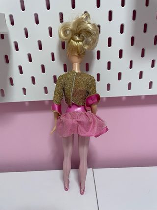 Muñeca Barbie bailarina