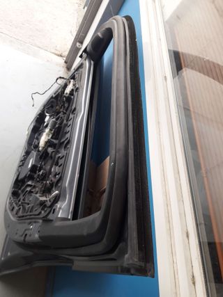 Puerta Delantera Derecha Mercedes GLE C167