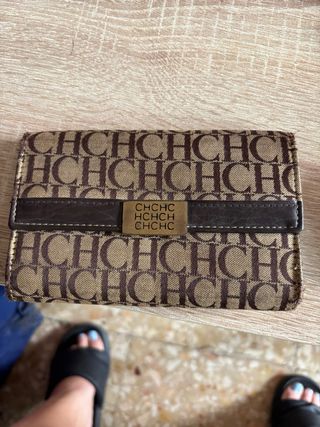 Cartera Carolina Herrera Beige y Marrón