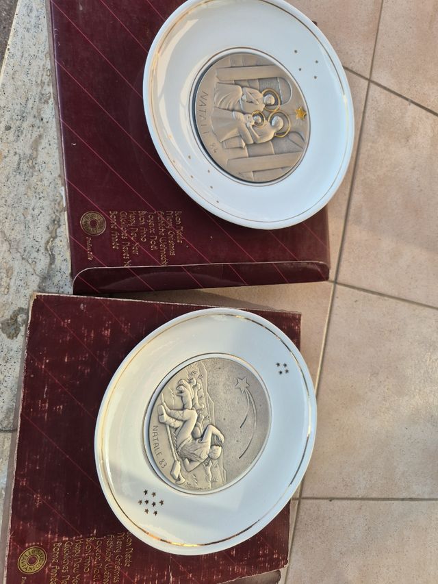 Piatti Ottaviani Natale anni '80 - 2 pezzi