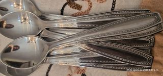 Cubertería acero inoxidable mas de 90 piezas.