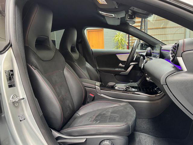 MERCEDES-BENZ CLA 200 7G-DCT