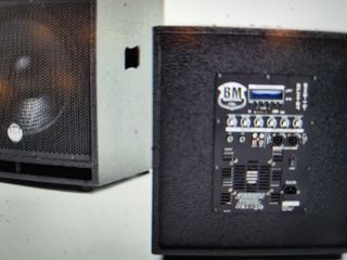 Altavoces autoamplificados: Subwoofer + 2 Satélite