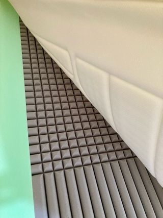 Cama y colchón 90cm Ecus Kids, somier y patas