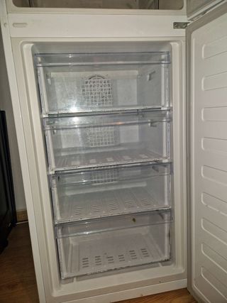 Nevera Beko - Frigorífico blanco