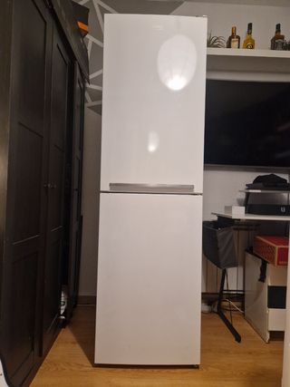 Nevera Beko - Frigorífico blanco