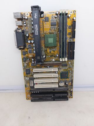 Placa base Intel Pentium II