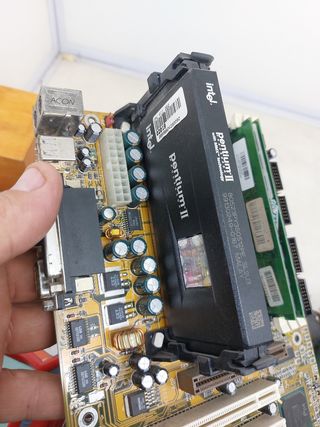 Placa base Intel Pentium II