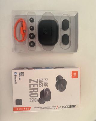 JBL Tune 130NC Auriculares inalámbricos