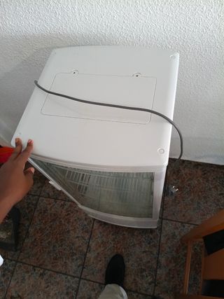 Mini nevera