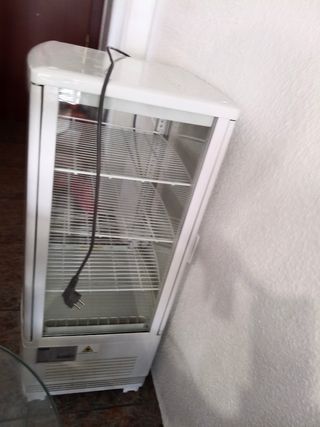 Mini nevera