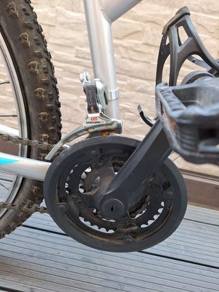 Bicicleta montaña KX de color aluminio