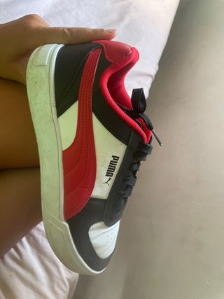 Zapatillas Puma - rojas y negras