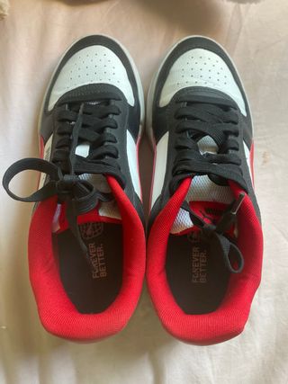 Zapatillas Puma - rojas y negras