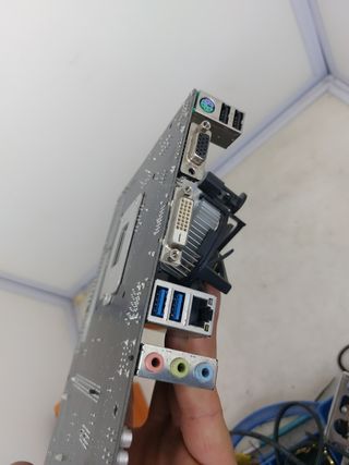 Placa base Gigabyte GA-H81M-DS2V
