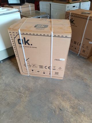 Congelador pequeño, nuevo