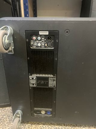 Subwoofer FBT - Altavoz graves