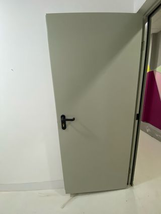 puerta cortafuegos