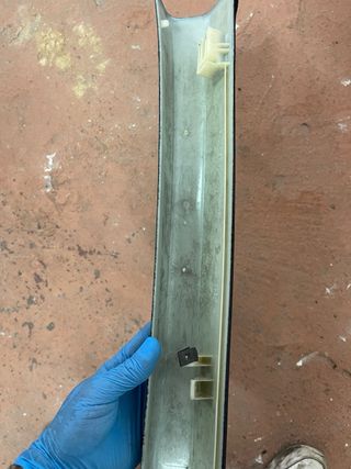 pilares A BMW compact pack M negros