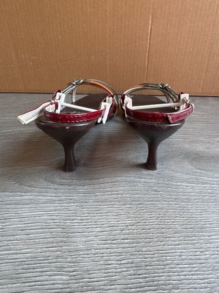 Sandalias tacón multicolor talla 37