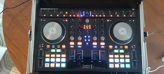 Traktor Kontrol S4 MK2