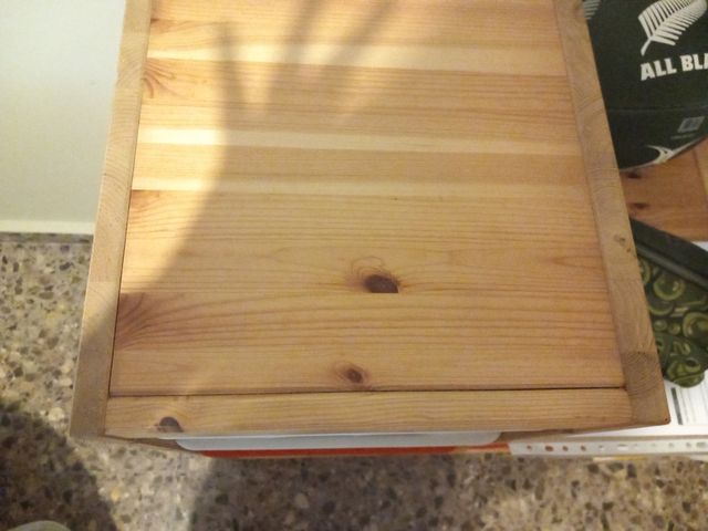 Estanterías modulares de madera
3 unidades