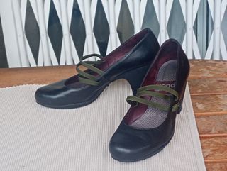 Zapatos Wonders negros tacón - nuevos