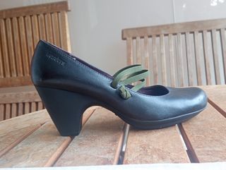Zapatos Wonders negros tacón - nuevos