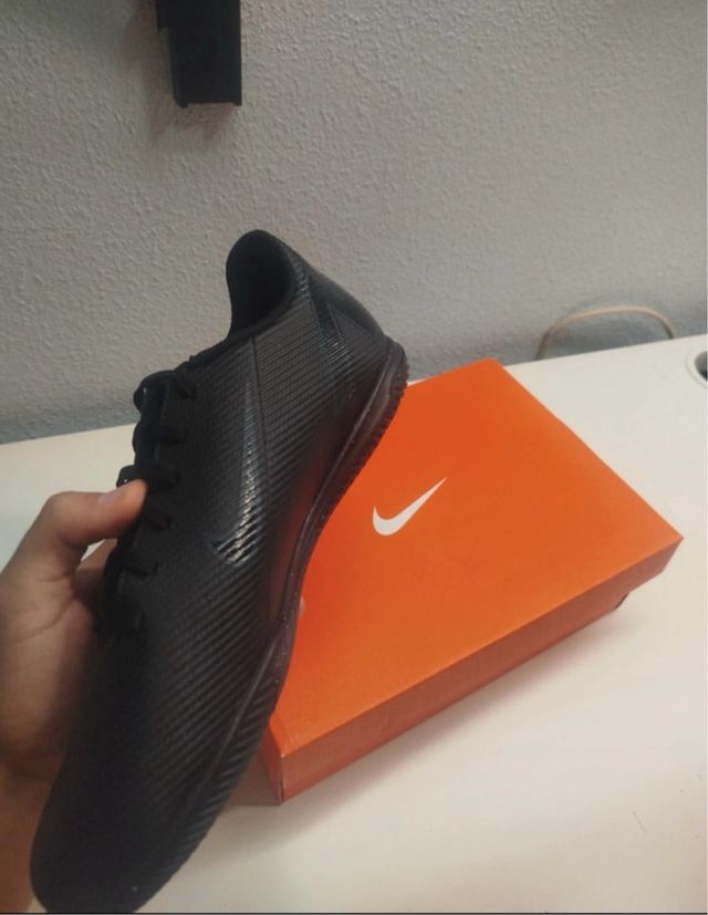 Zapatillas Nike Fútbol Sala - Talla 41