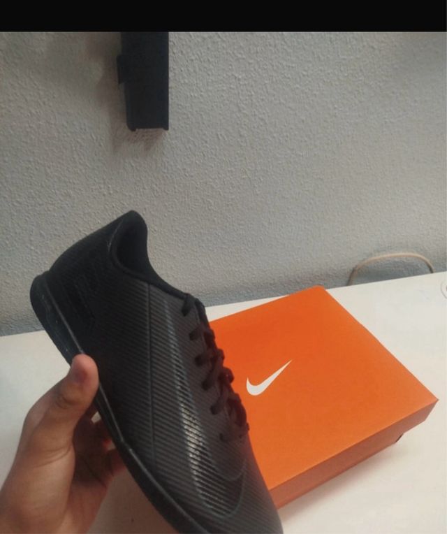Zapatillas Nike Fútbol Sala - Talla 41