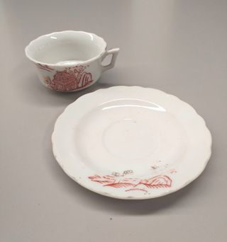 Tazzine vintage da caffè con piattino