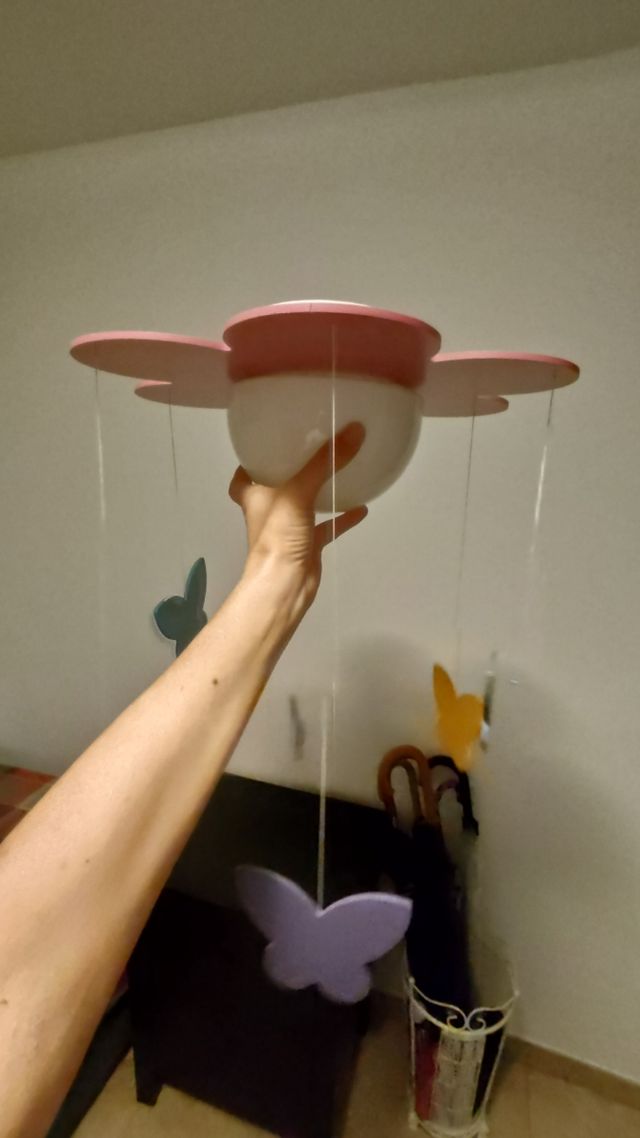 Lámpara infantil mariposas