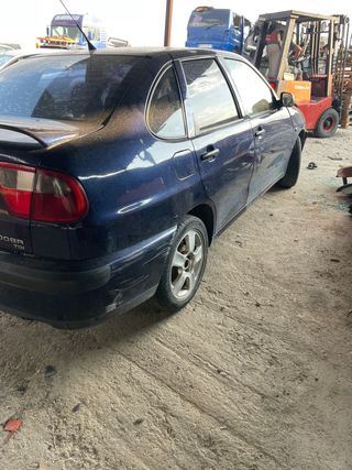 SEAT Córdoba piezas